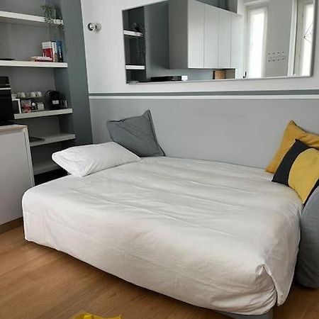 Bilocale Di Charme Lägenhet Milano Exteriör bild