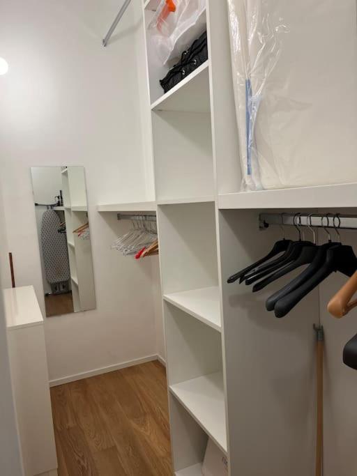 Bilocale Di Charme Lägenhet Milano Exteriör bild